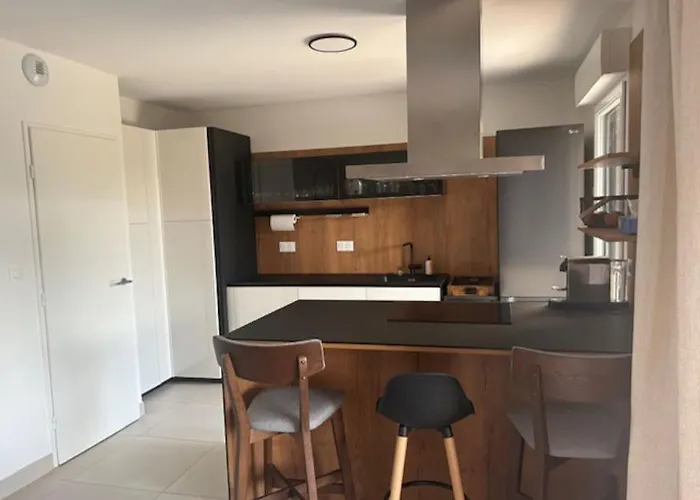 2 Au Clos D Alice Villa