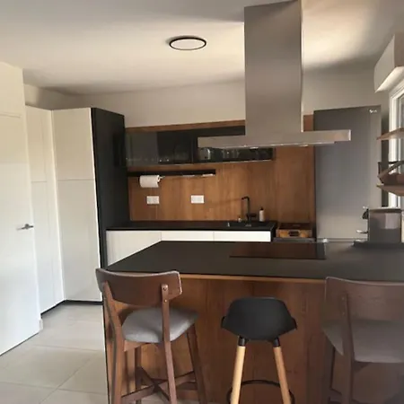 2 Au Clos D Alice Villa